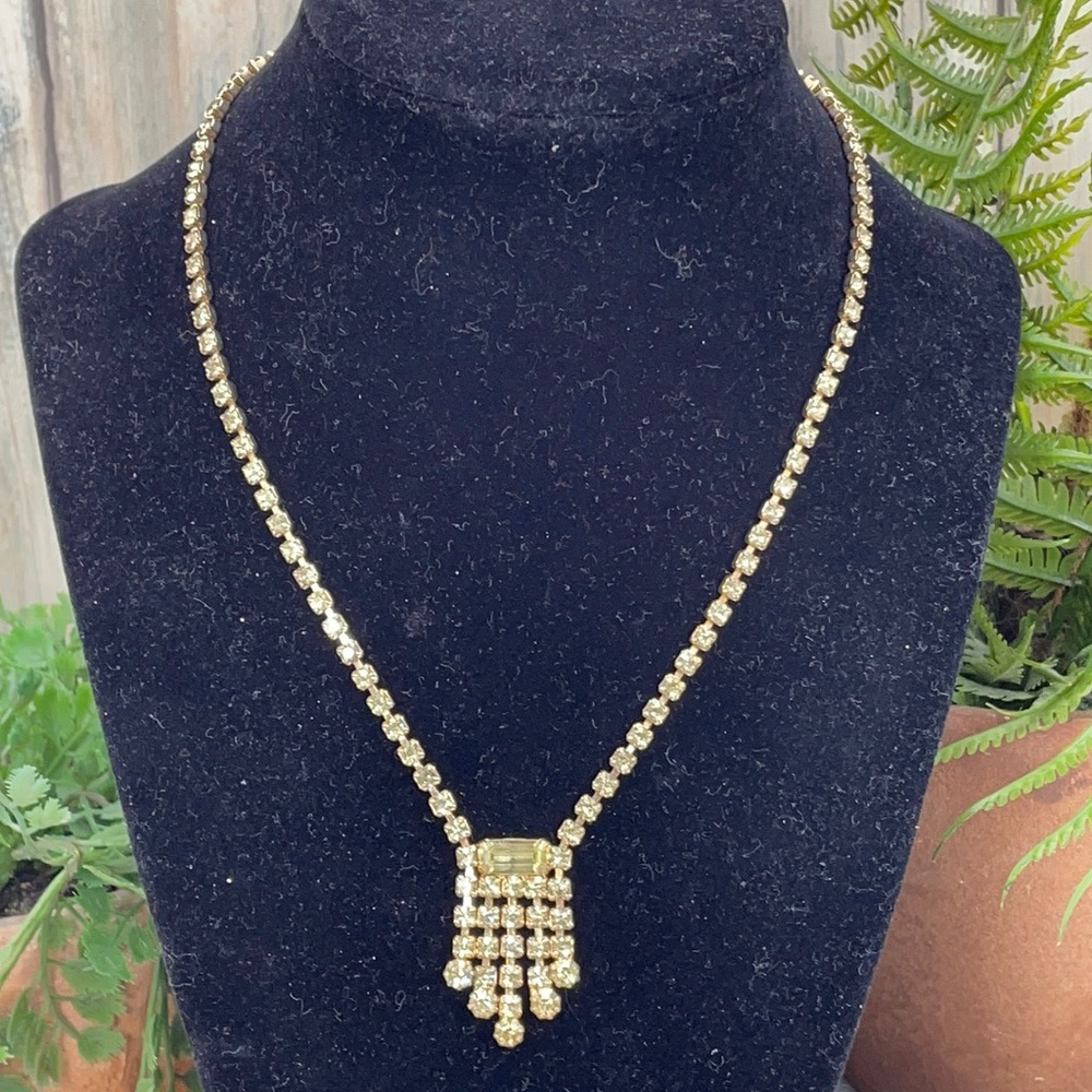 ⭐️Adorned Crown artisan assemblage vintage yellow petite rhinestone necklace